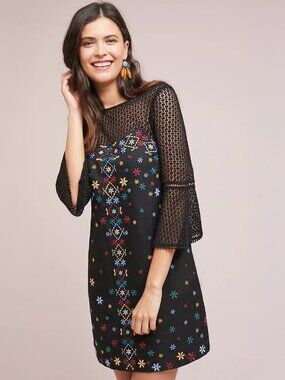 Akemi + Kin Maud Embroidered Shift Dress in Black - sz 12 Petite